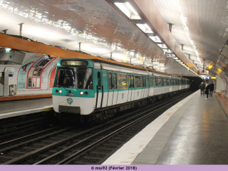 MF77 n°139 à Bastille