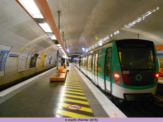 MF01 n°050 à Porte de Charenton