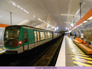 MF01 n°047 à Porte de Charenton