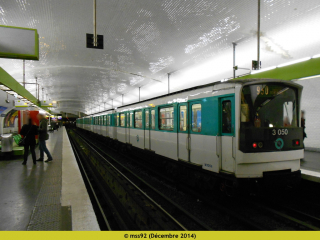 MF67 n°13050 à Pont de Sèvres