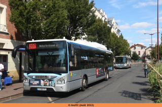 Urbanway 12 GNC n°5866 sur le 207