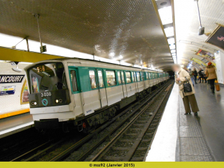 MF67 n°13038 à Billancourt