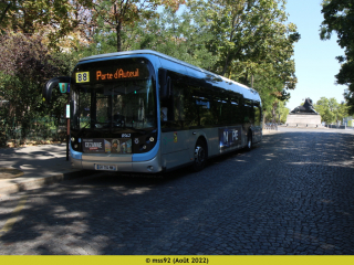 Bolloré BlueBus SE n°0562 sur le 88